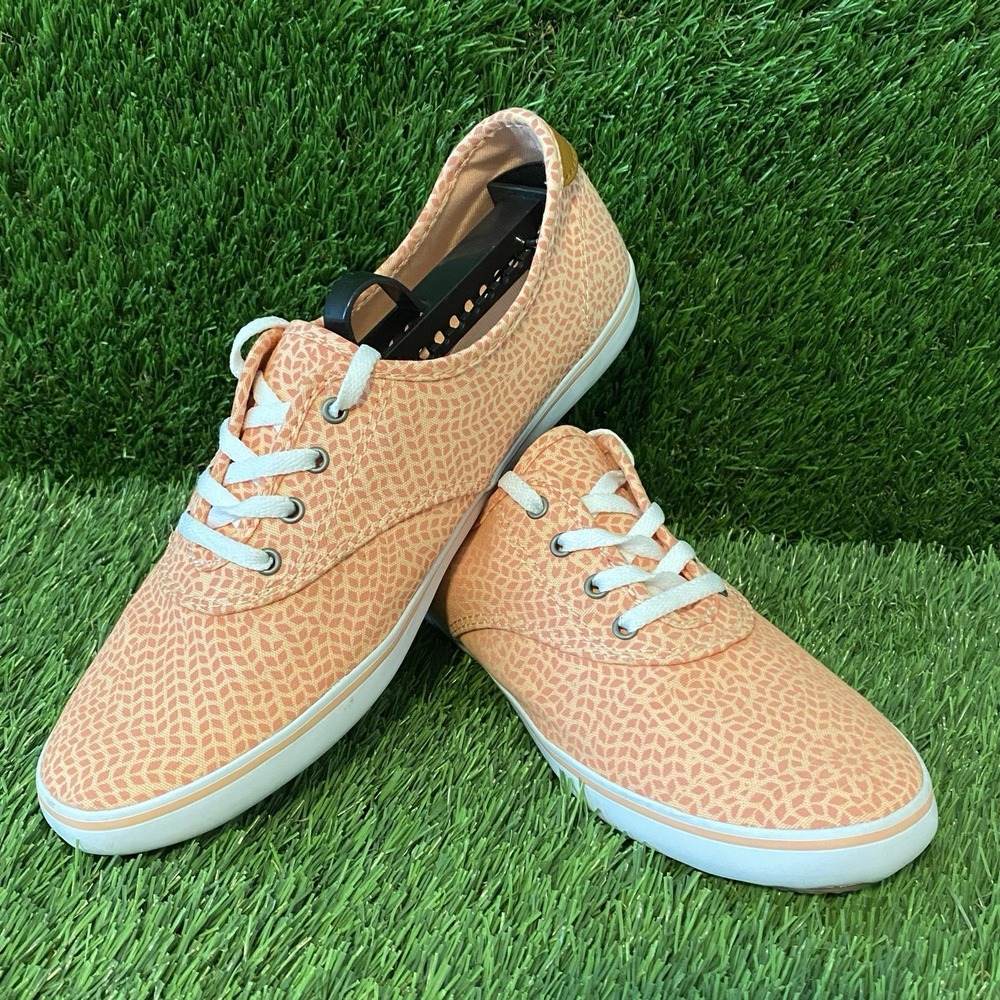 Vans Huntley Women's Peach Graphic Canvas Skate Shoes Size 9 Sk8